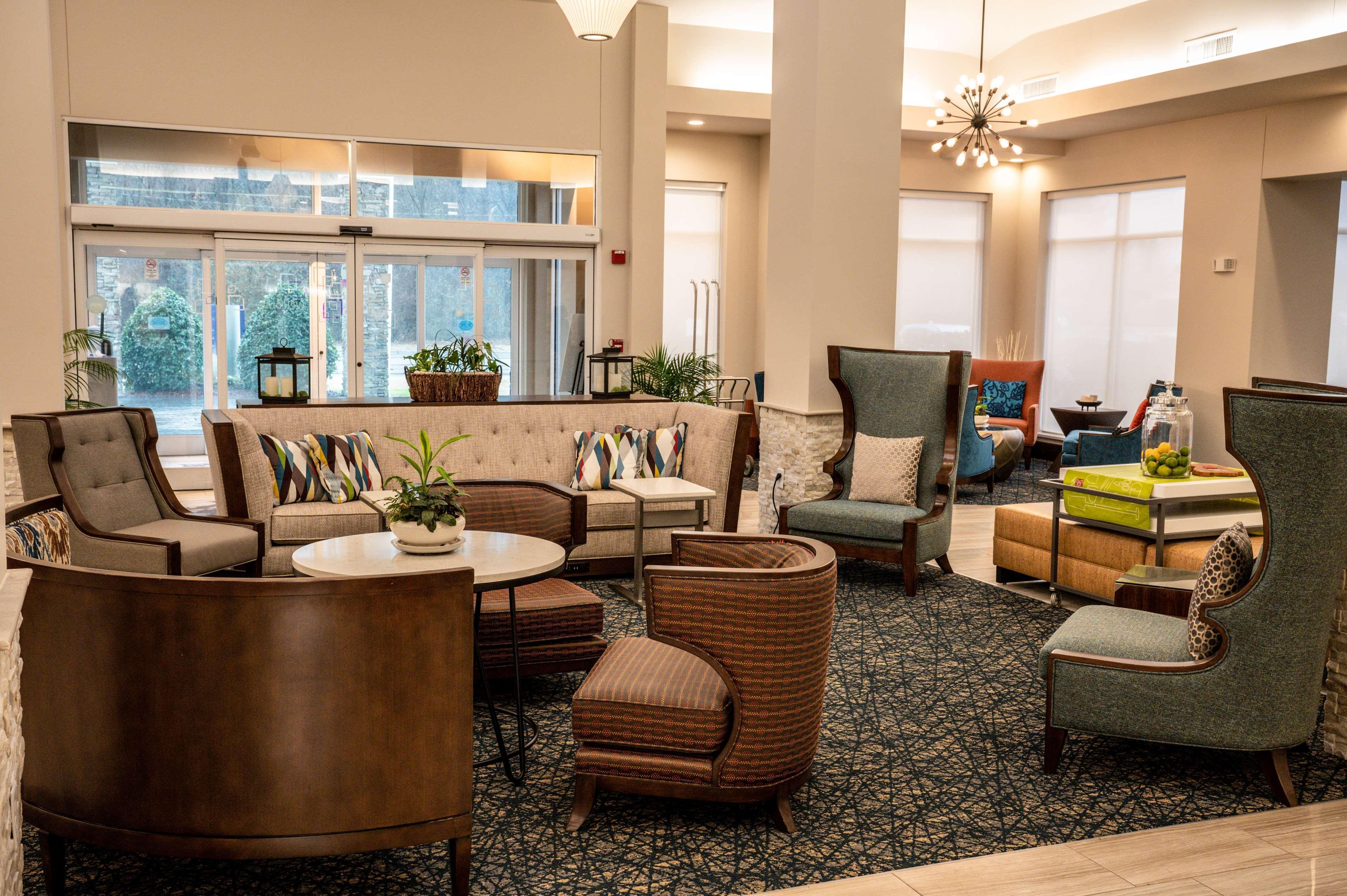 Hilton Garden Inn Fayetteville/Fort Bragg Exterior photo