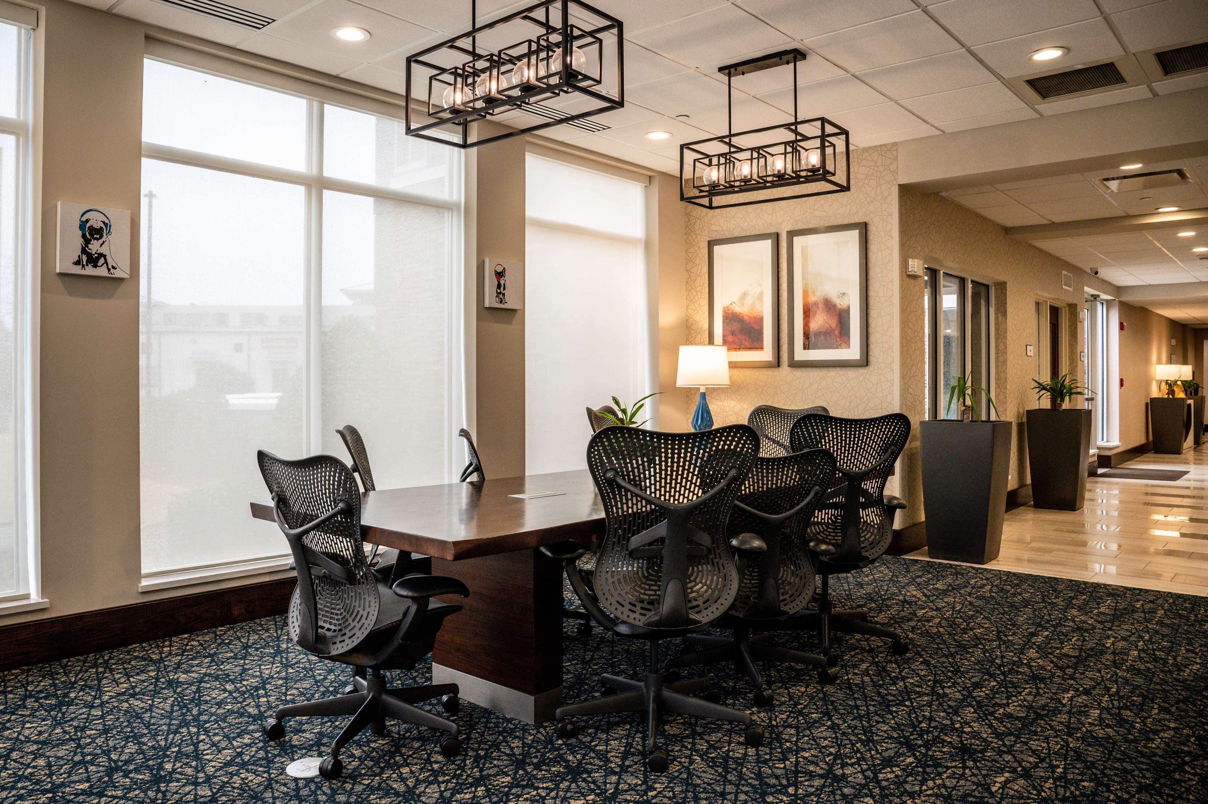 Hilton Garden Inn Fayetteville/Fort Bragg Exterior photo